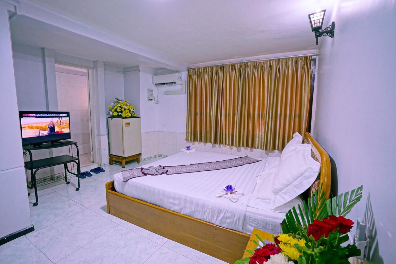 Taim Phyu Hotel Mandalaj Zewnętrze zdjęcie