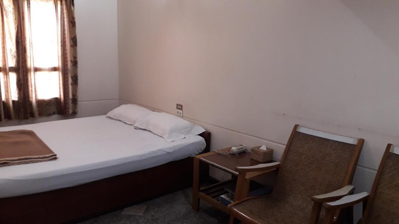 Taim Phyu Hotel Mandalaj Zewnętrze zdjęcie