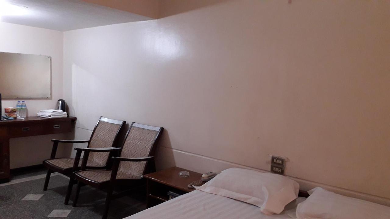 Taim Phyu Hotel Mandalaj Zewnętrze zdjęcie