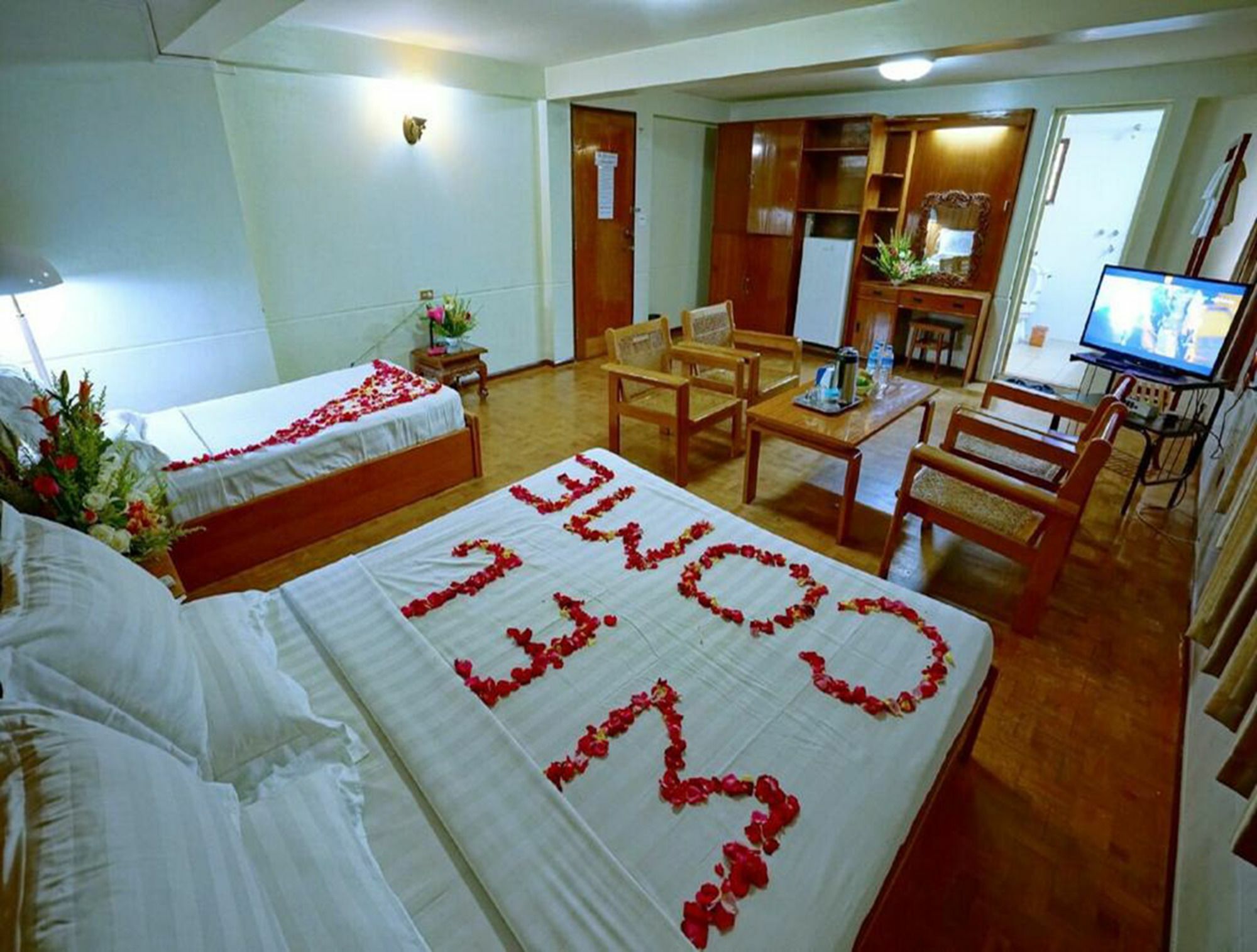 Taim Phyu Hotel Mandalaj Zewnętrze zdjęcie